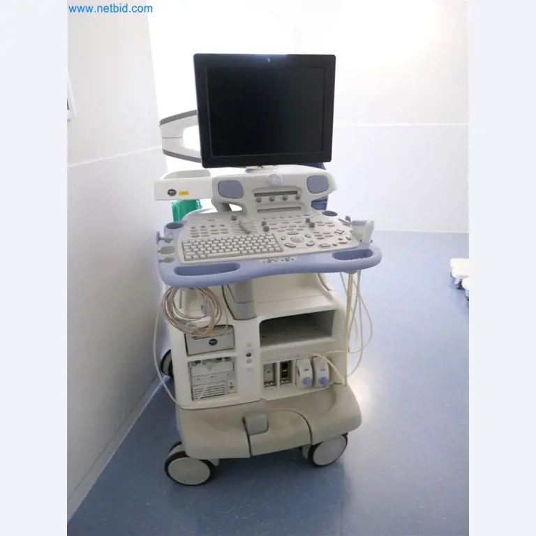 Equipement clinique soigné-1