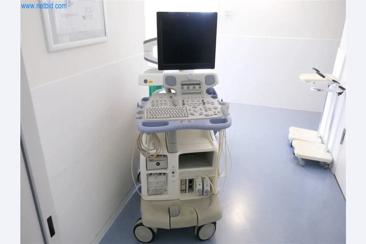 Equipement clinique soigné-2