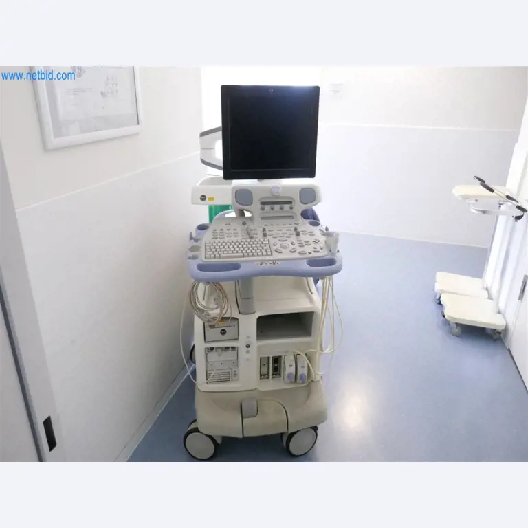 Equipement clinique soigné-2