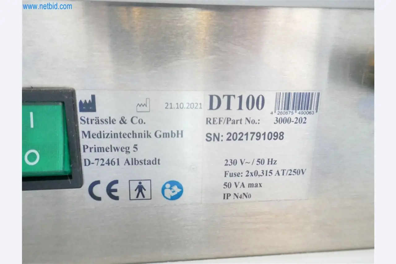 Gepflegte Klinikausstattung-7