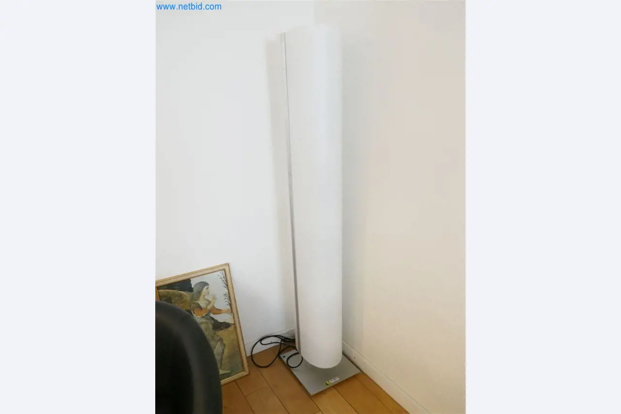 Equipamiento clínico en buen estado-3