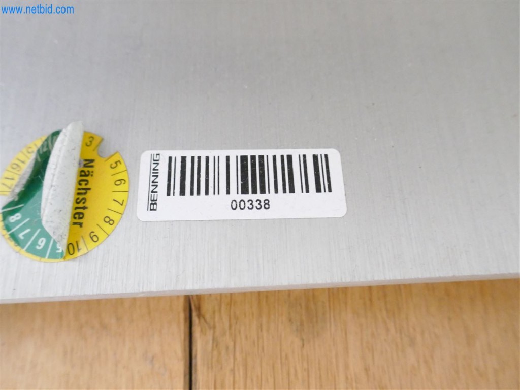 Equipamiento clínico en buen estado-5