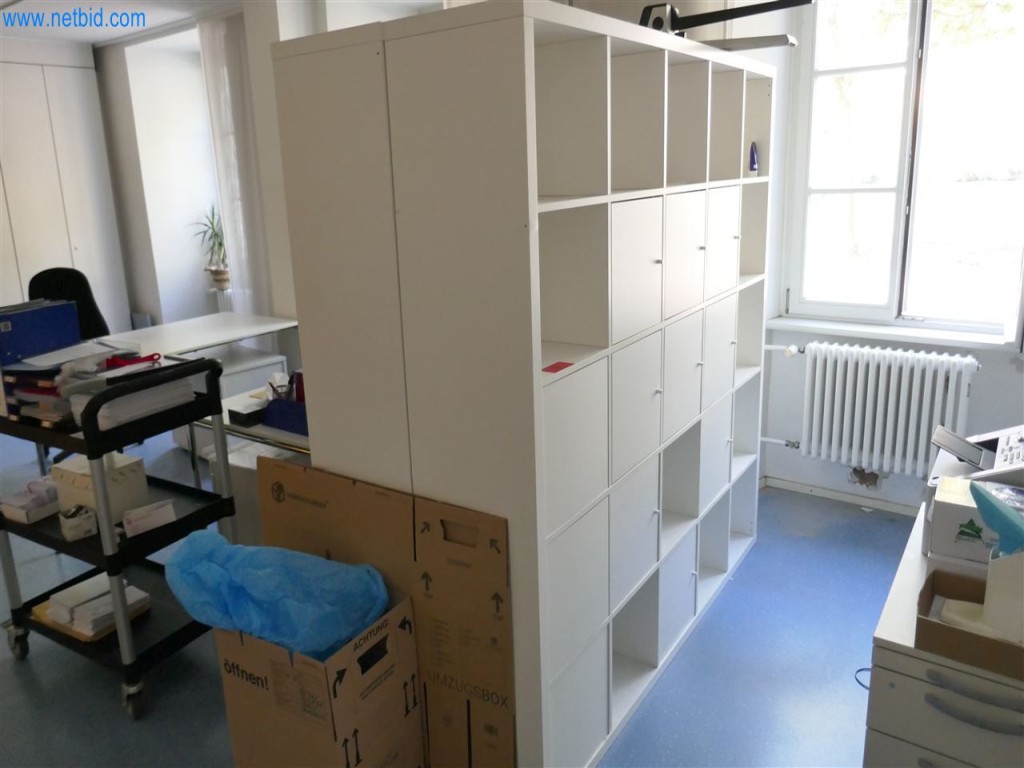 Equipamiento clínico en buen estado-3