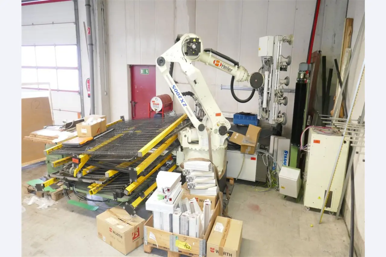 Stroje, zařízení, dlouhodobý majetek a oběžná aktiva výrobce oken-2