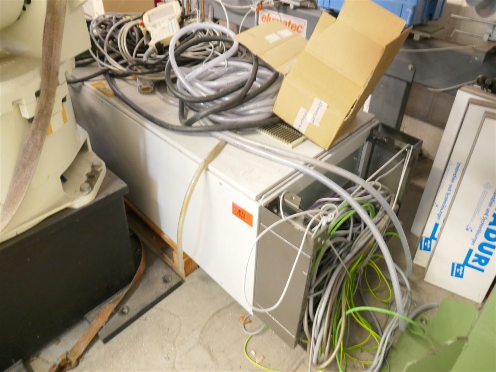 Stroje, zařízení, dlouhodobý majetek a oběžná aktiva výrobce oken-6