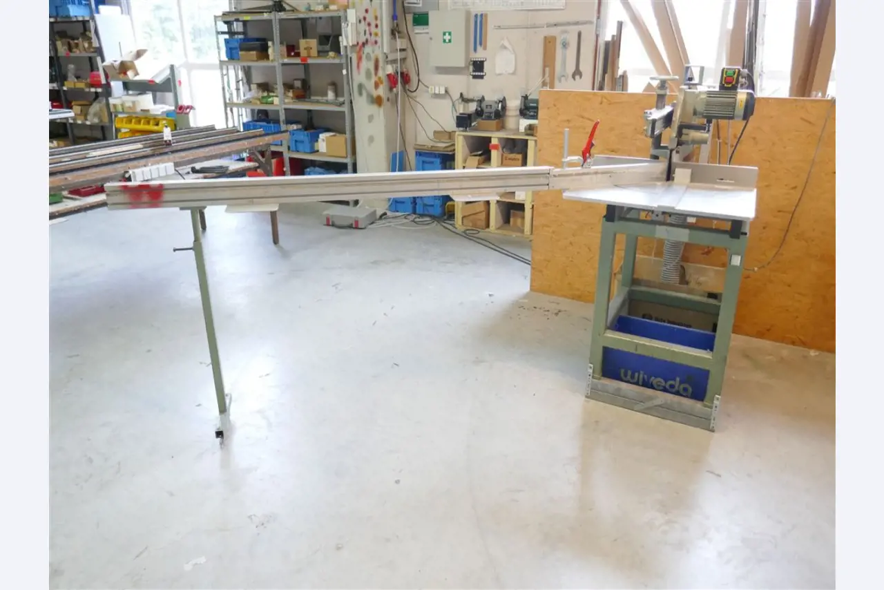 Machinery, equipment, fixed assets and current assets of a window manufacturer-2