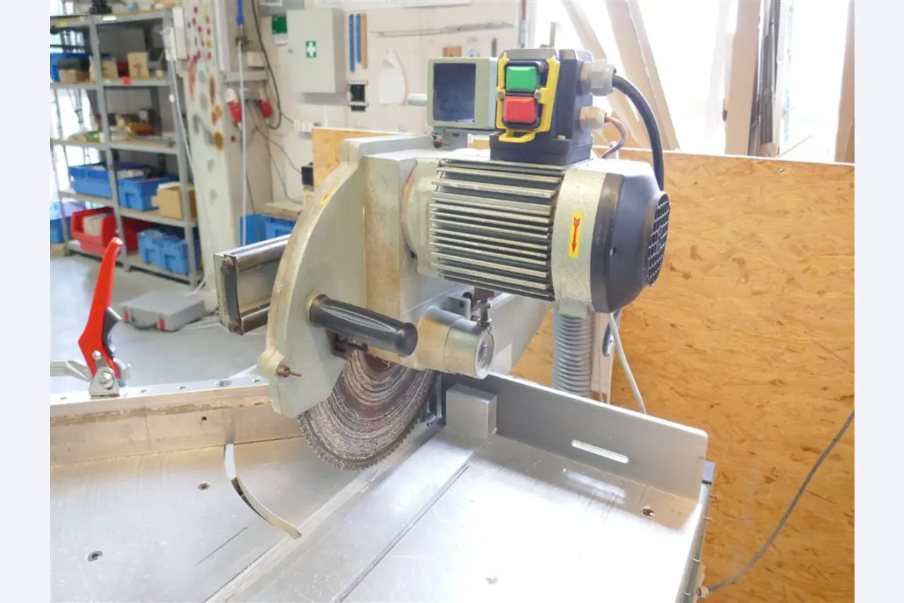 Machinery, equipment, fixed assets and current assets of a window manufacturer-4