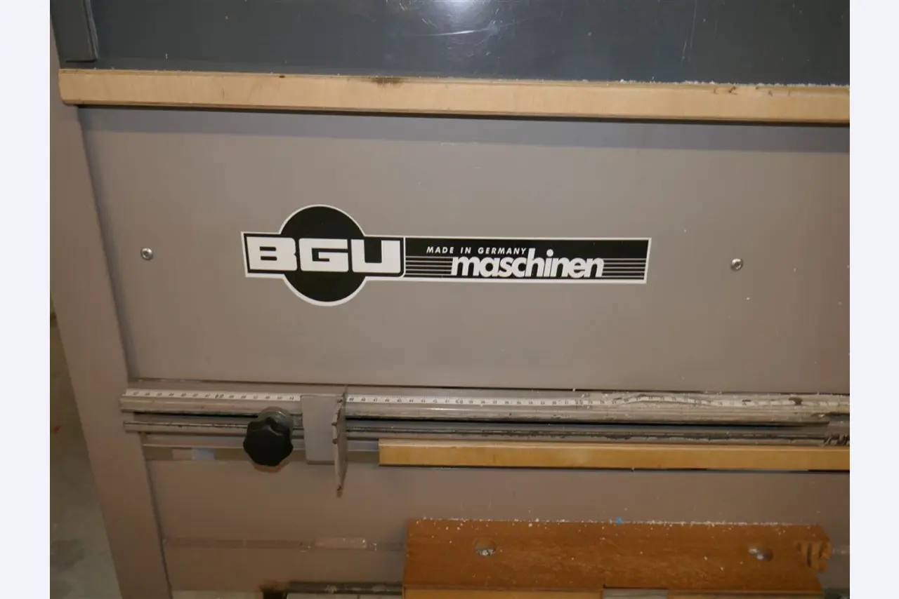 Máquinas, equipamento, activos fixos e activos correntes de um fabricante de janelas-4