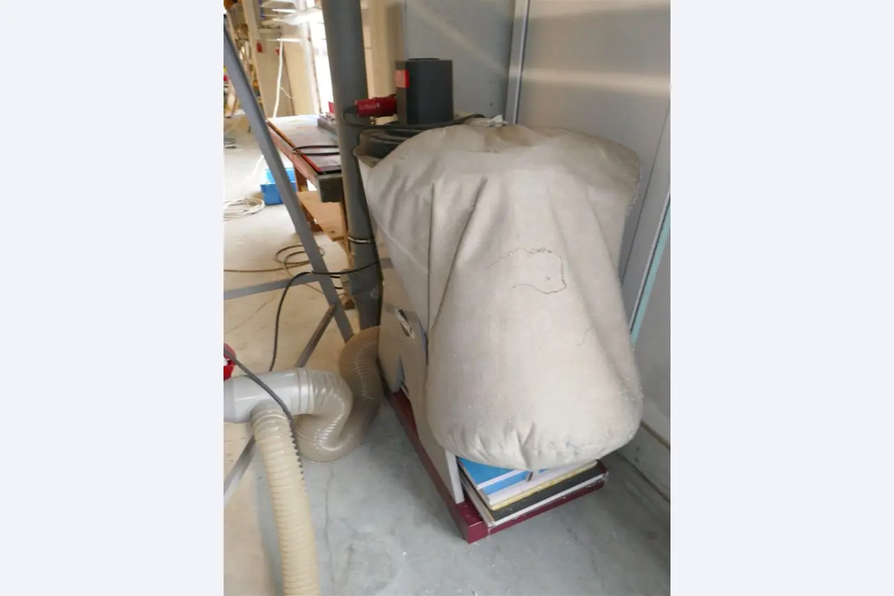 Máquinas, equipamento, activos fixos e activos correntes de um fabricante de janelas-5