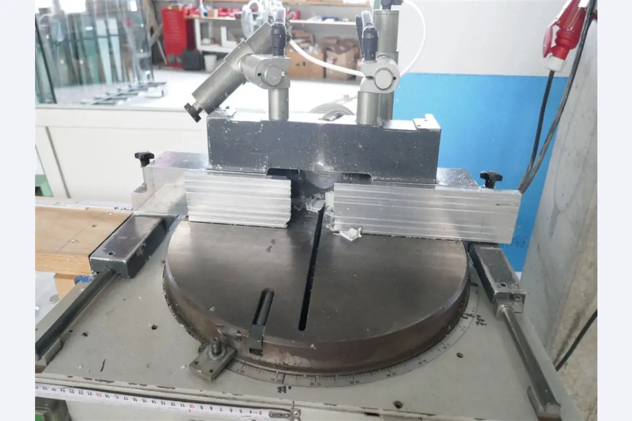 Machinery, equipment, fixed assets and current assets of a window manufacturer-4