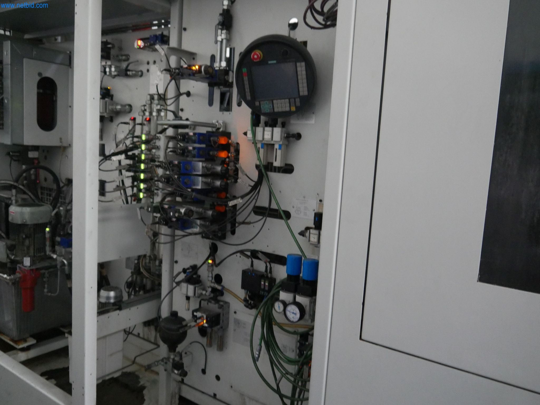 ae group - Melting store, Aluminum die casting machines 6,600 - 35,000 kN, Mechanical processing - PRIVATE TREATY SALE-6