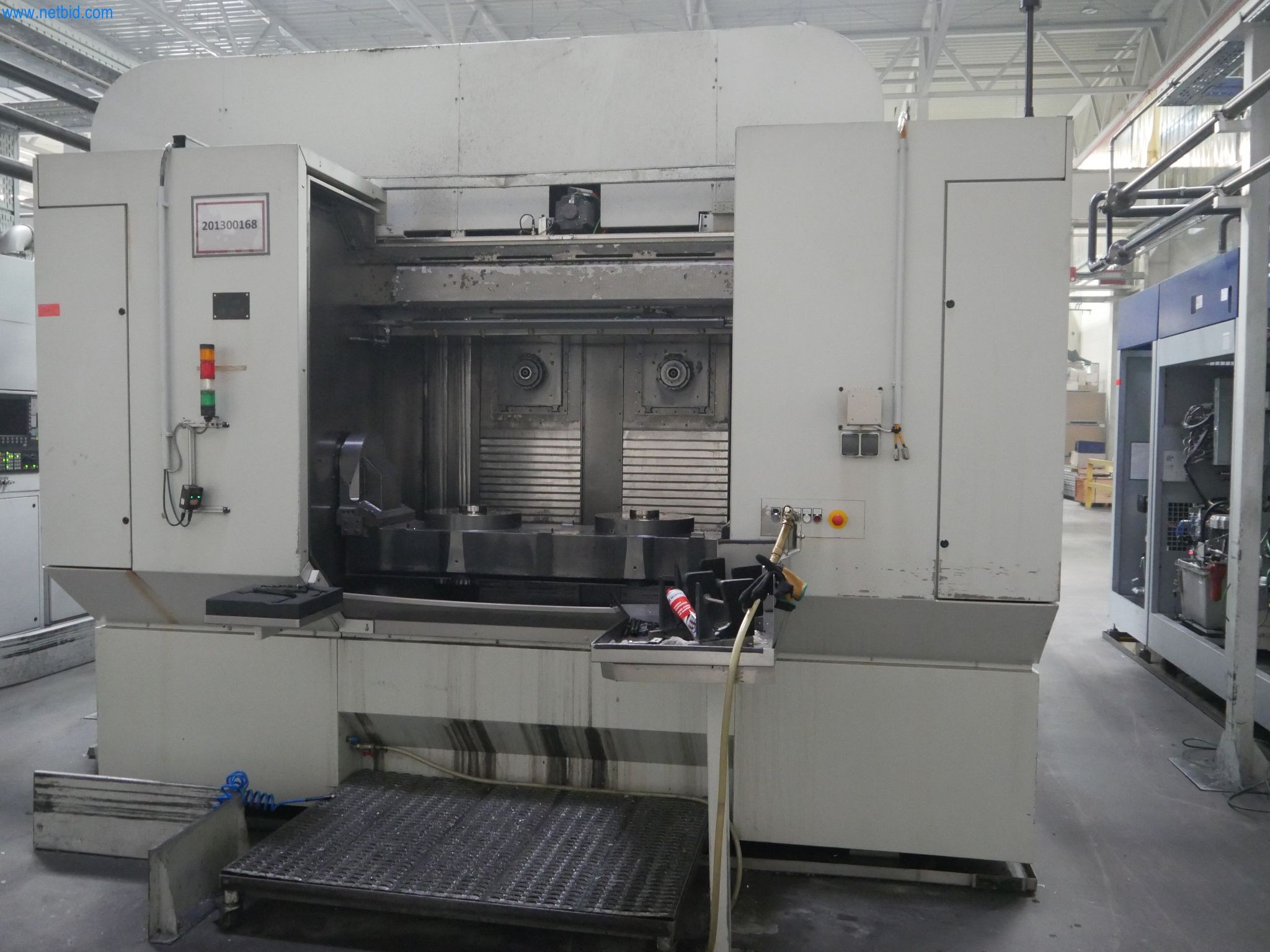ae group - Melting store, Aluminum die casting machines 6,600 - 35,000 kN, Mechanical processing - PRIVATE TREATY SALE-1