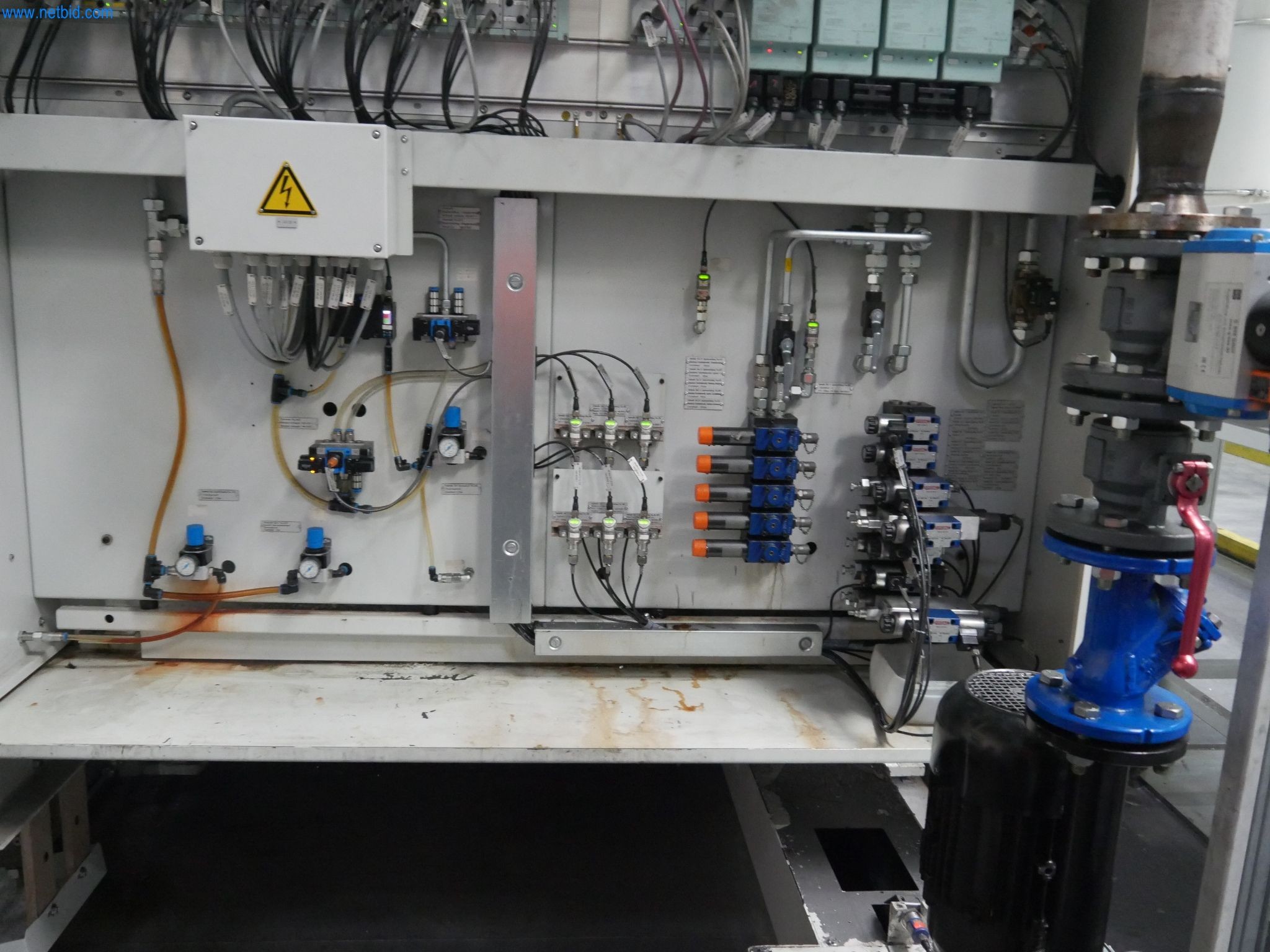 ae group - Melting store, Aluminum die casting machines 6,600 - 35,000 kN, Mechanical processing - PRIVATE TREATY SALE-2