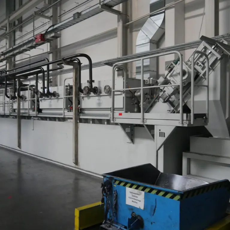Central cooling system (Mayfran 1) Mayfran Kühlmittelanlage