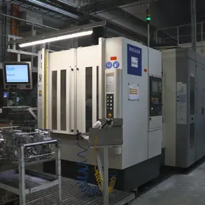 CNC Machining Center (Heller 53) Heller H2000