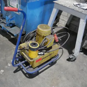 mobile hydraulic power unit Enerpac BPE14000