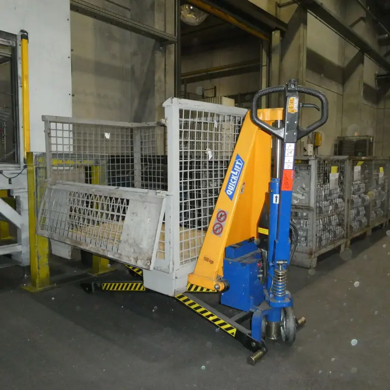 Electrohydraulic Scissor Lift Truck Seco ESGH1000i