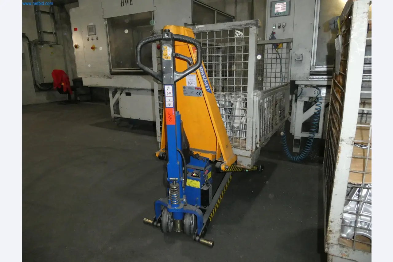 ae group – Plant and machinery for the manufacture of light-metal die-cast components (powertrain and structural parts) – AUCTION-1