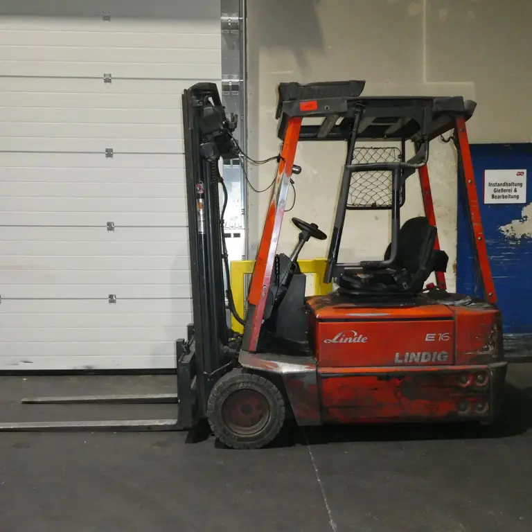 Electric Three-Wheel Forklift (to be approved on November 30, 2026) Linde E16Z-02