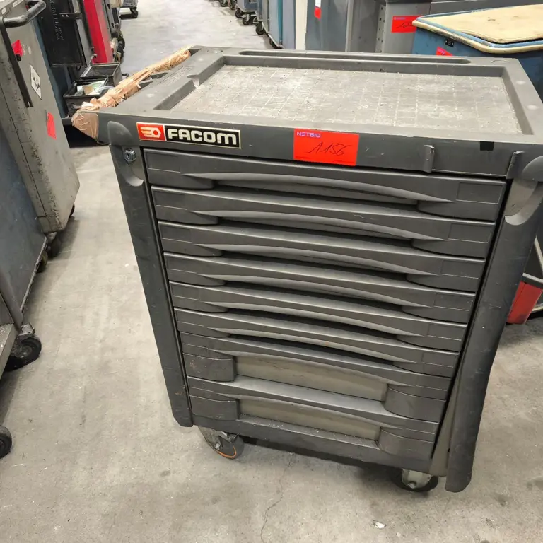 Workshop Carts (21) Facom