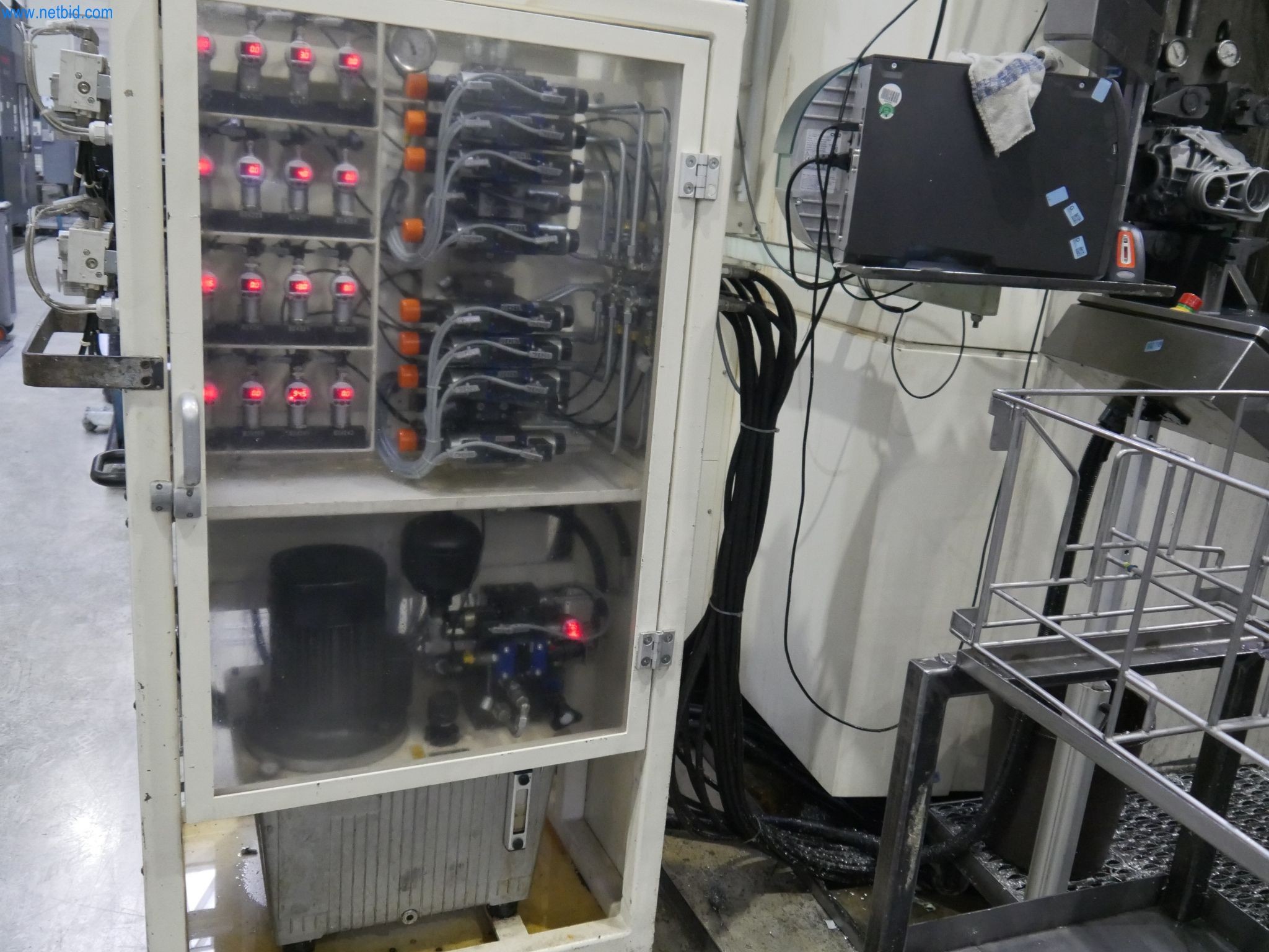 ae group - Melting store, Aluminum die casting machines 6,600 - 35,000 kN, Mechanical processing - PRIVATE TREATY SALE-3
