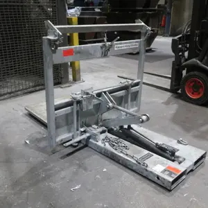 Tilting device for mesh boxes Bauer KG-B