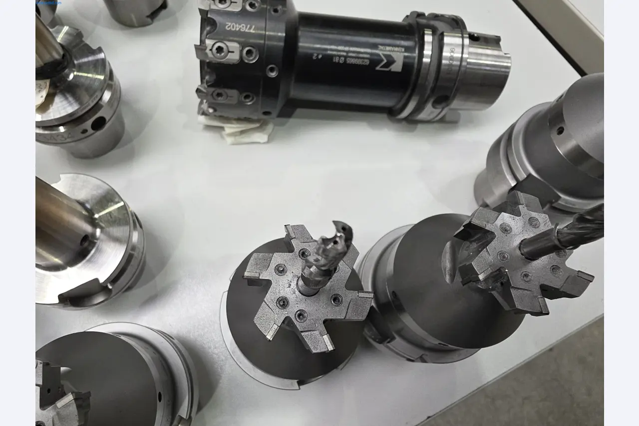 ae group – Plant and machinery for the manufacture of light-metal die-cast components (powertrain and structural parts) – AUCTION-34