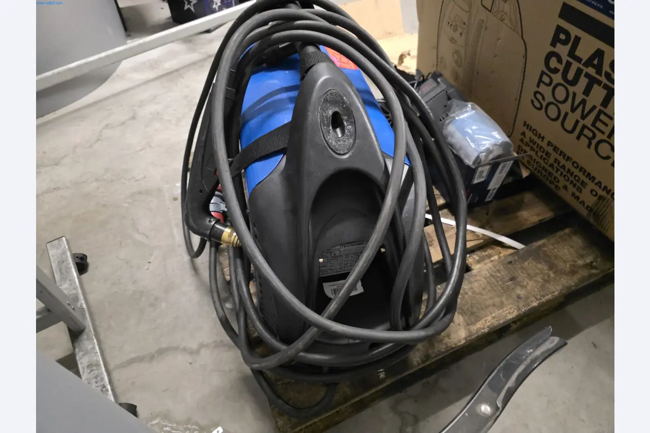 ae group – Plant and machinery for the manufacture of light-metal die-cast components (powertrain and structural parts) – AUCTION-8