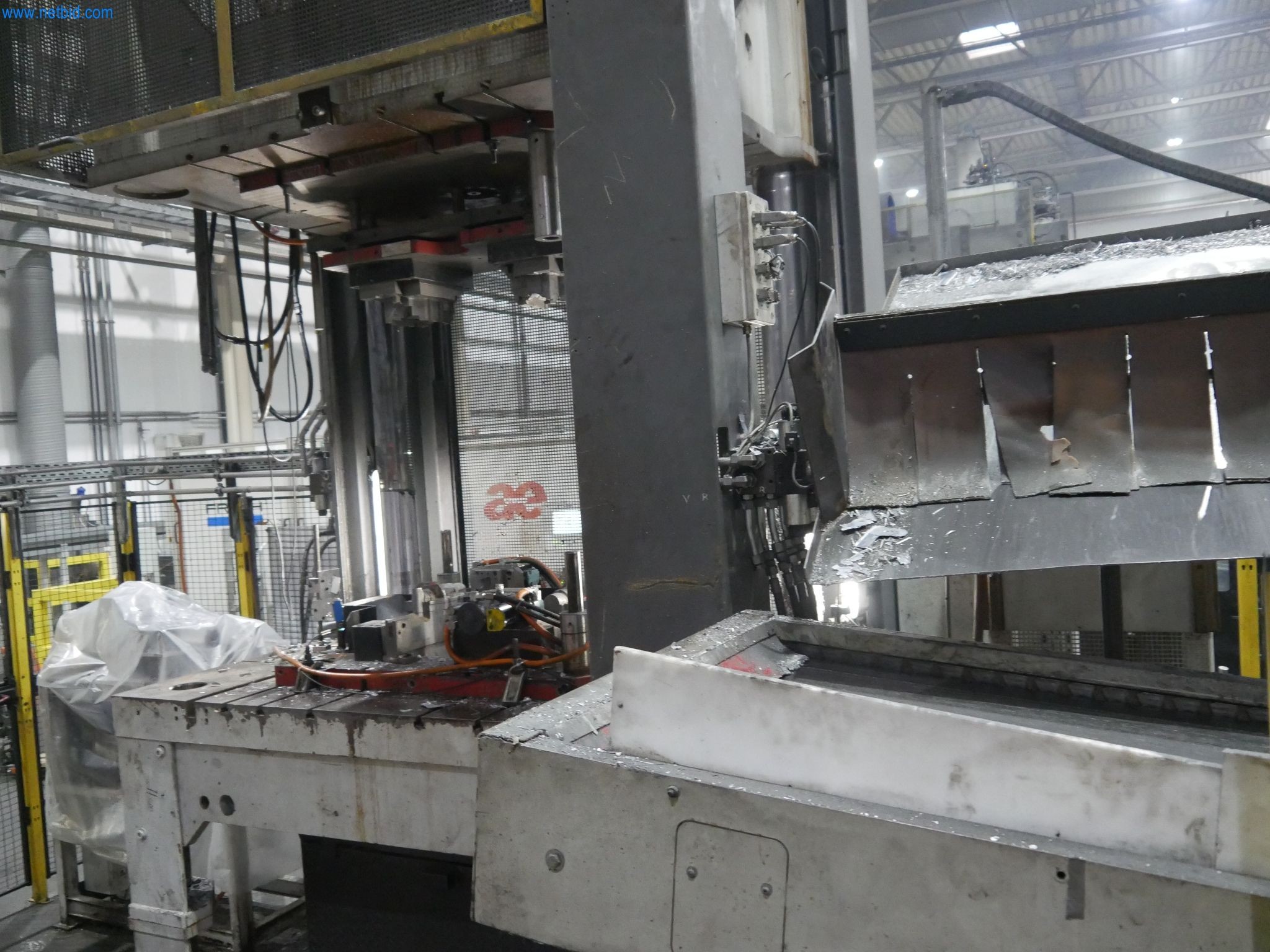 ae group - Melting store, Aluminum die casting machines 6,600 - 35,000 kN, Mechanical processing - PRIVATE TREATY SALE-8