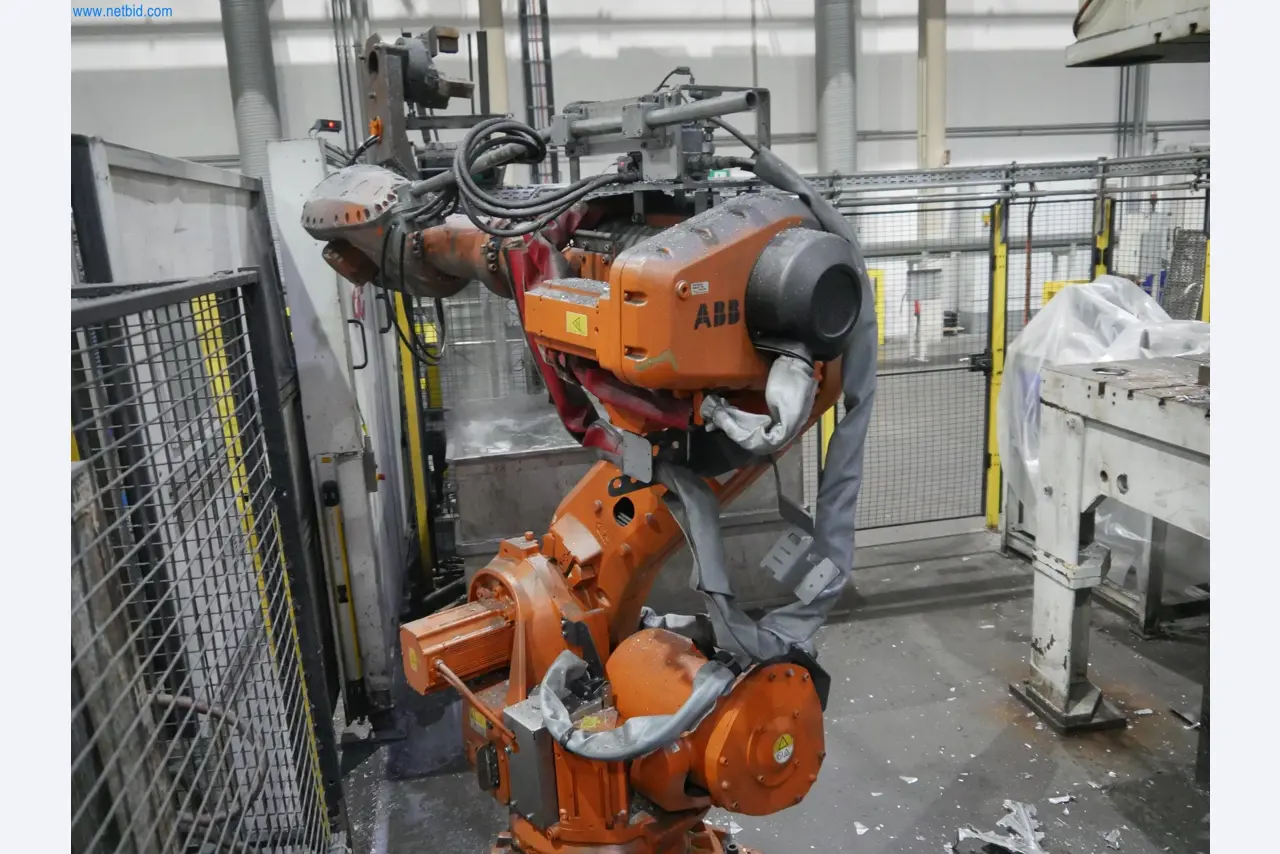 ae group - Melting store, Aluminum die casting machines 6,600 - 35,000 kN, Mechanical processing - PRIVATE TREATY SALE-9