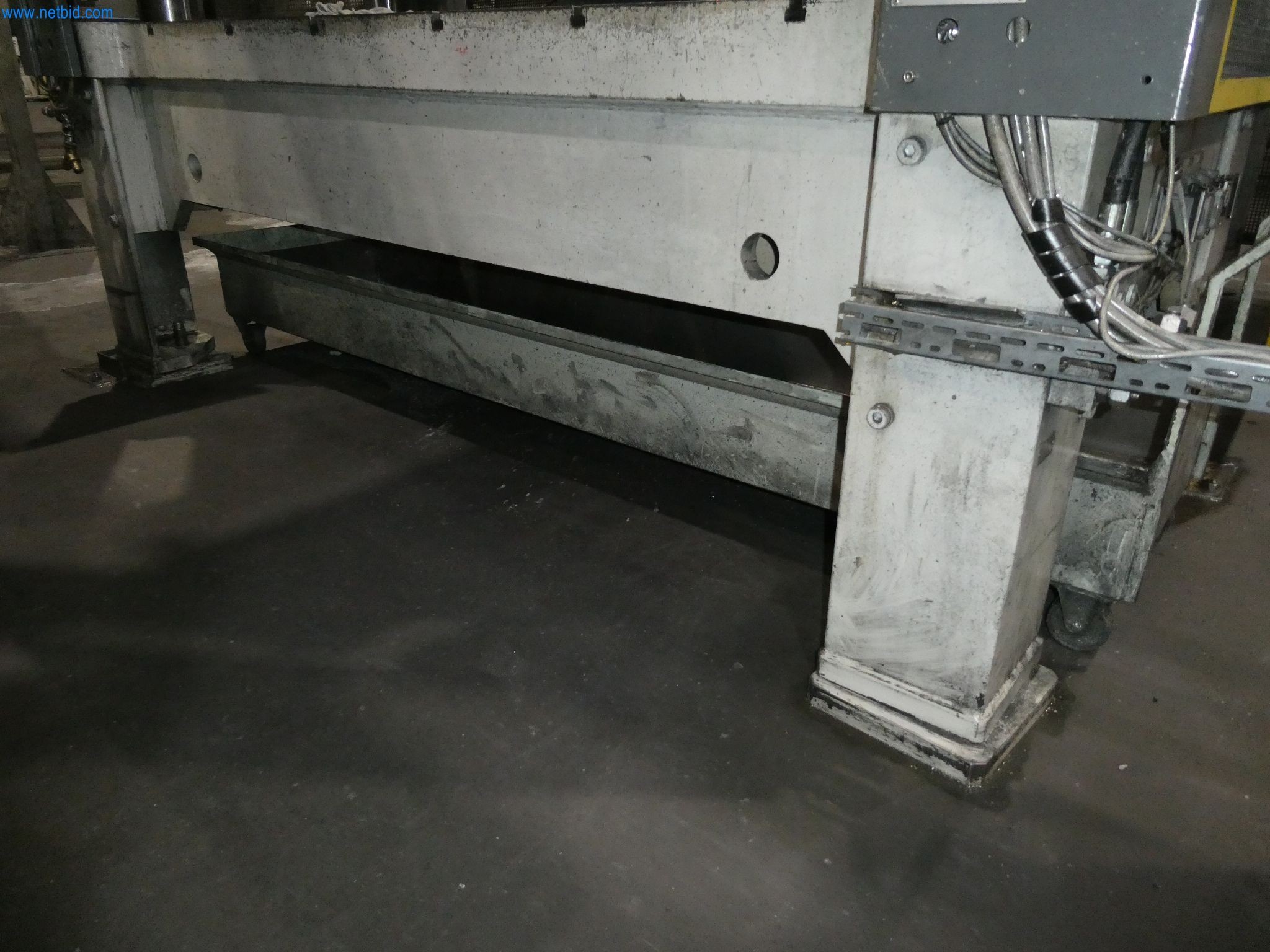 ae group - Melting store, Aluminum die casting machines 6,600 - 35,000 kN, Mechanical processing - PRIVATE TREATY SALE-14