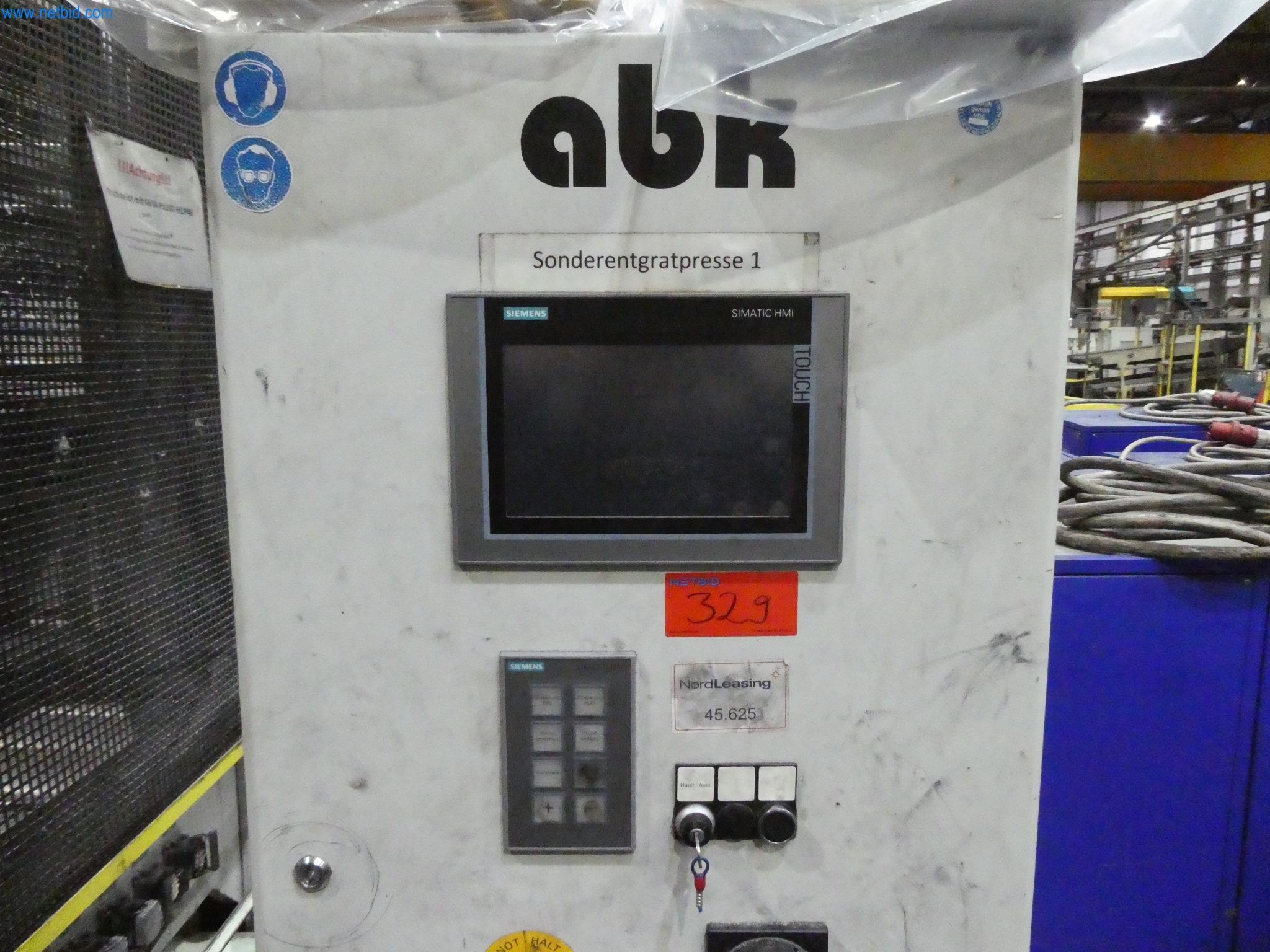 ae group - Melting store, Aluminum die casting machines 6,600 - 35,000 kN, Mechanical processing - PRIVATE TREATY SALE-2