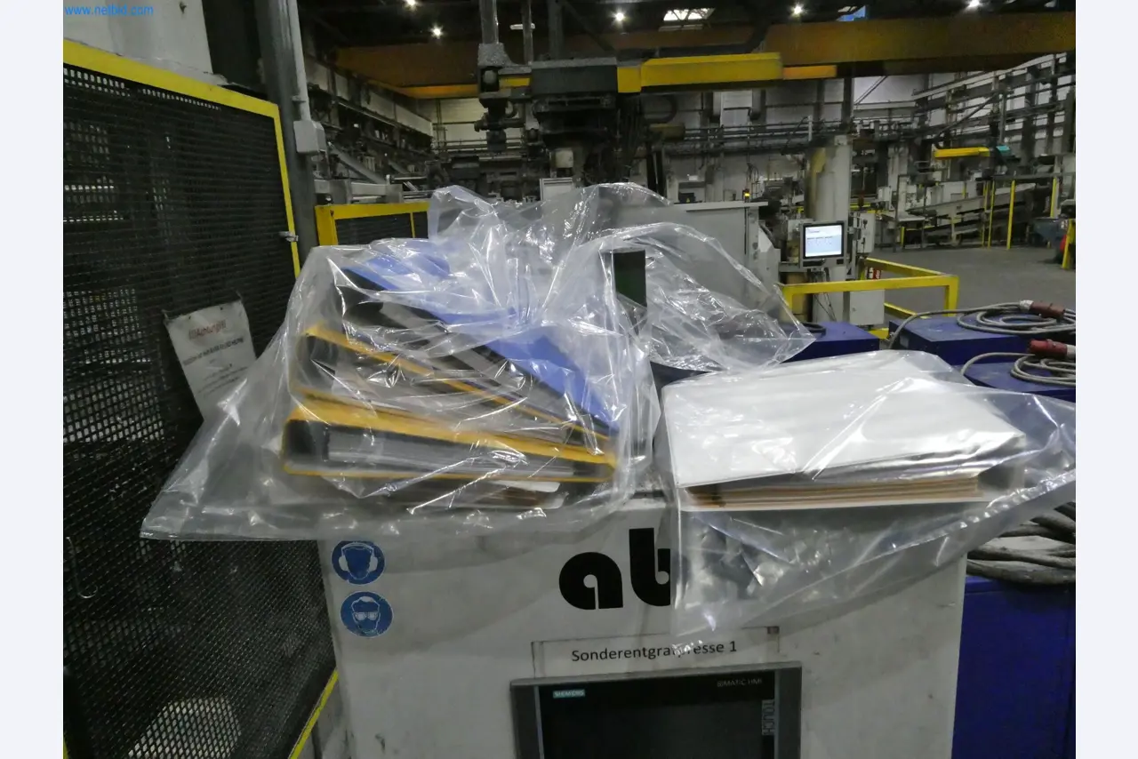 ae group - Melting store, Aluminum die casting machines 6,600 - 35,000 kN, Mechanical processing - PRIVATE TREATY SALE-4