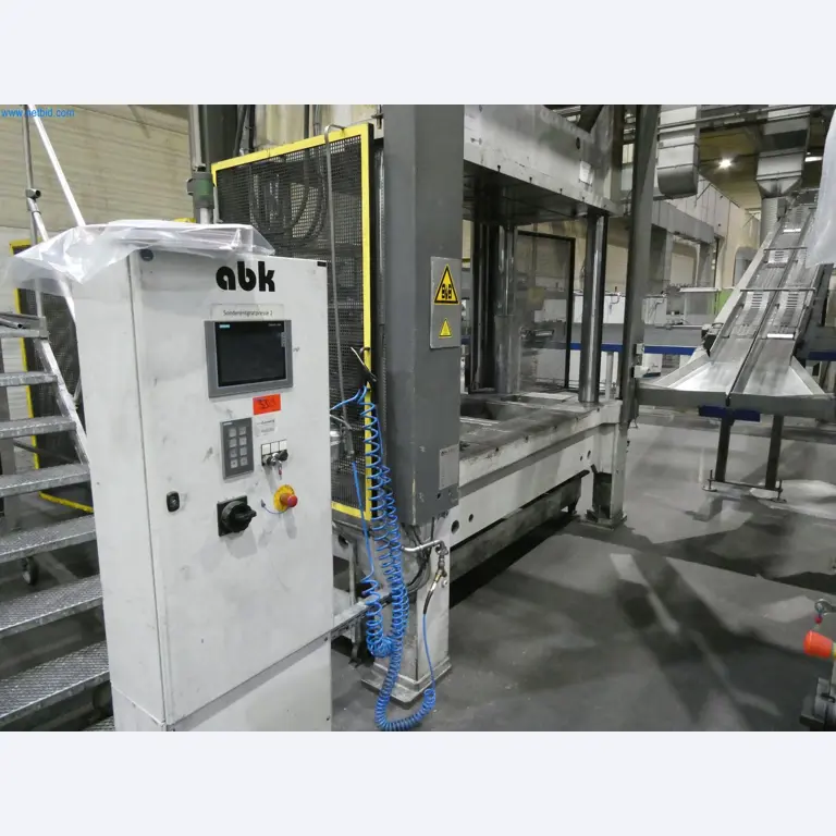 ae group - Melting store, Aluminum die casting machines 6,600 - 35,000 kN, Mechanical processing - PRIVATE TREATY SALE-4