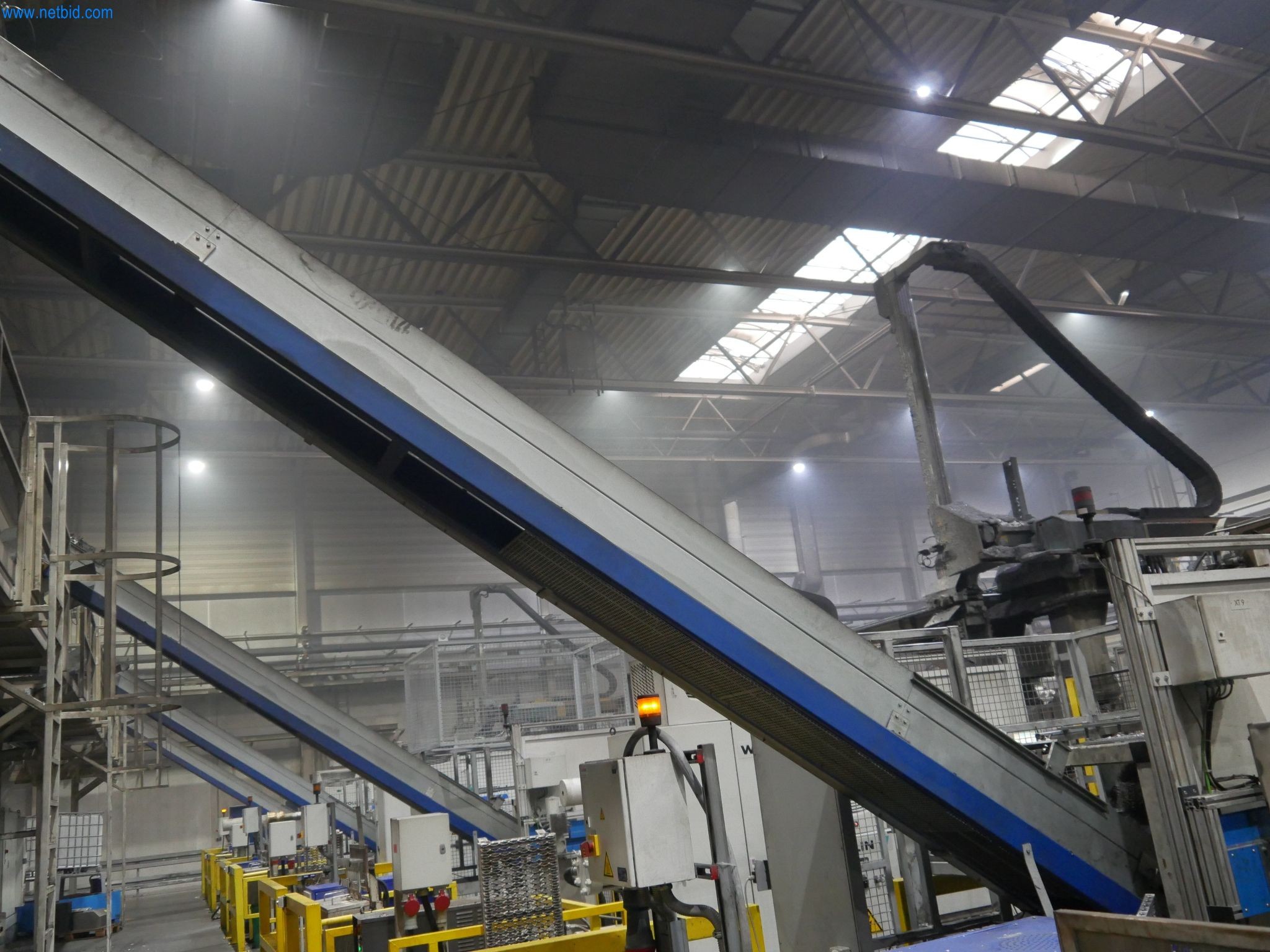 ae group - Melting store, Aluminum die casting machines 6,600 - 35,000 kN, Mechanical processing - PRIVATE TREATY SALE-7