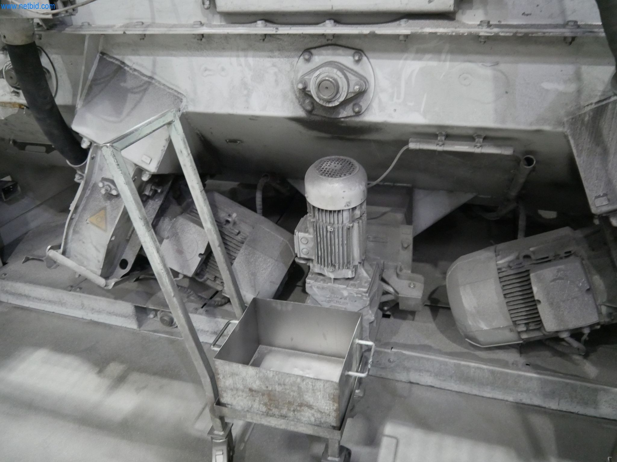 ae group - Melting store, Aluminum die casting machines 6,600 - 35,000 kN, Mechanical processing - PRIVATE TREATY SALE-12