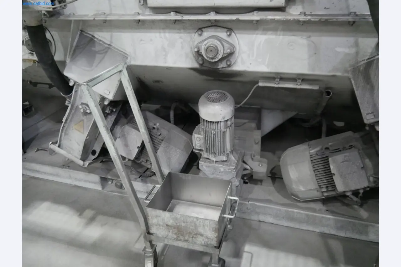 ae group - Melting store, Aluminum die casting machines 6,600 - 35,000 kN, Mechanical processing - PRIVATE TREATY SALE-12