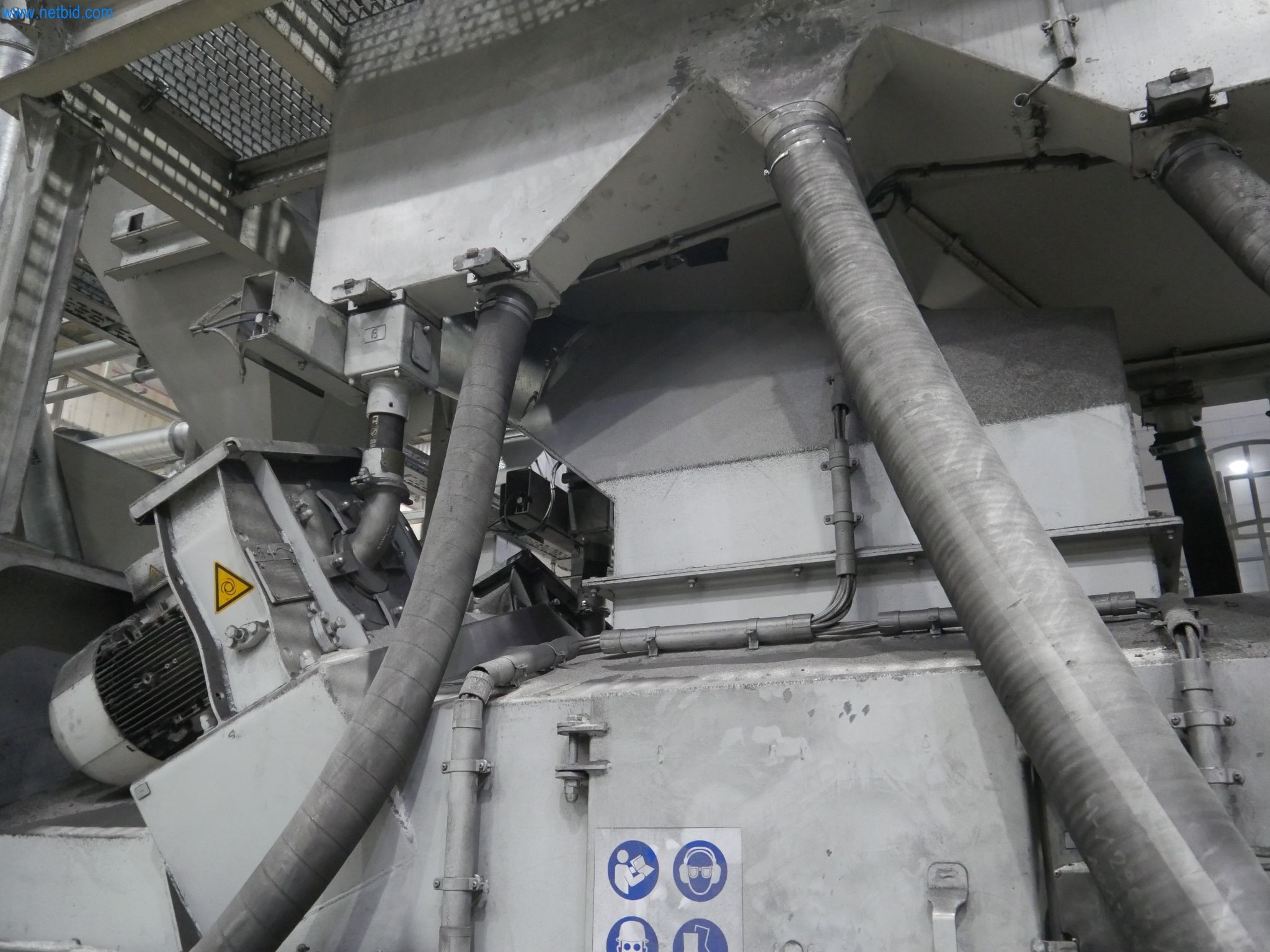 ae group - Melting store, Aluminum die casting machines 6,600 - 35,000 kN, Mechanical processing - PRIVATE TREATY SALE-13