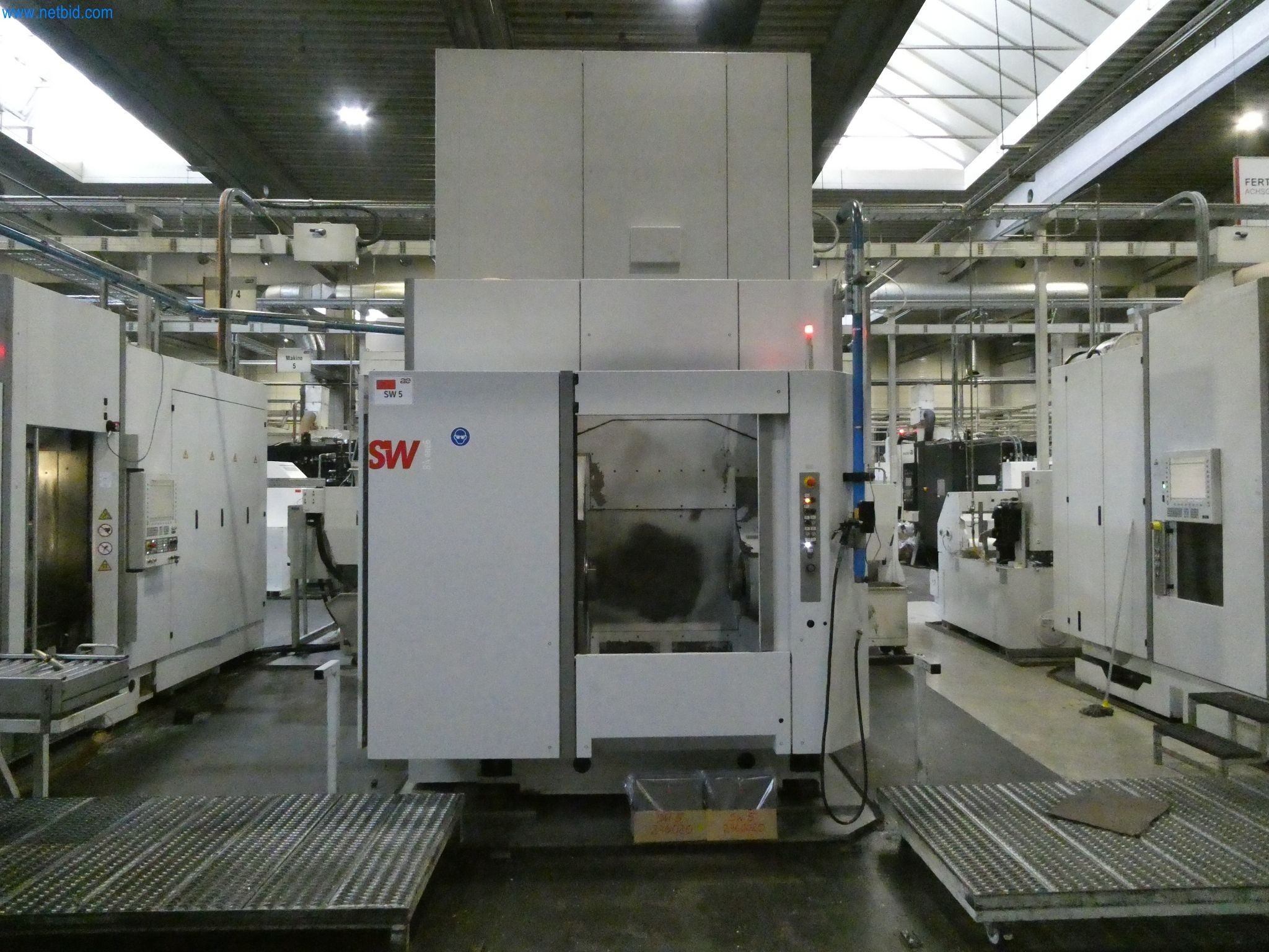 ae group - Melting store, Aluminum die casting machines 6,600 - 35,000 kN, Mechanical processing - PRIVATE TREATY SALE-10