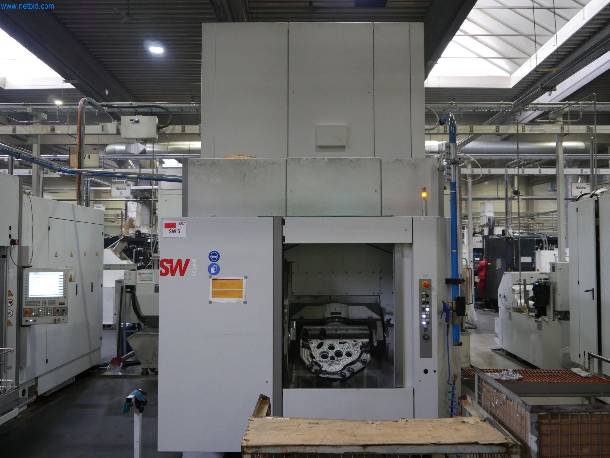 ae group - Melting store, Aluminum die casting machines 6,600 - 35,000 kN, Mechanical processing - PRIVATE TREATY SALE-1