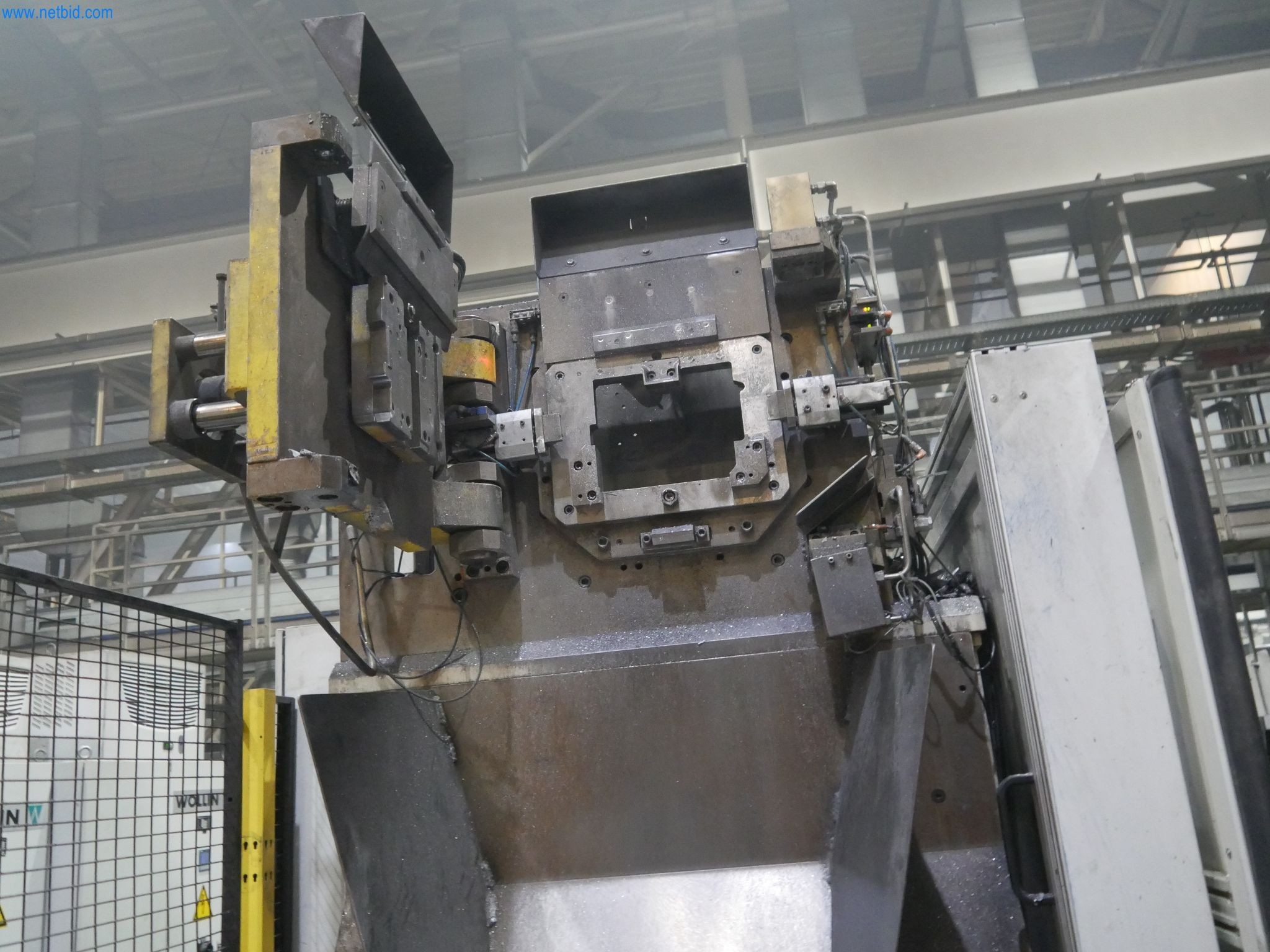 ae group - Melting store, Aluminum die casting machines 6,600 - 35,000 kN, Mechanical processing - PRIVATE TREATY SALE-12