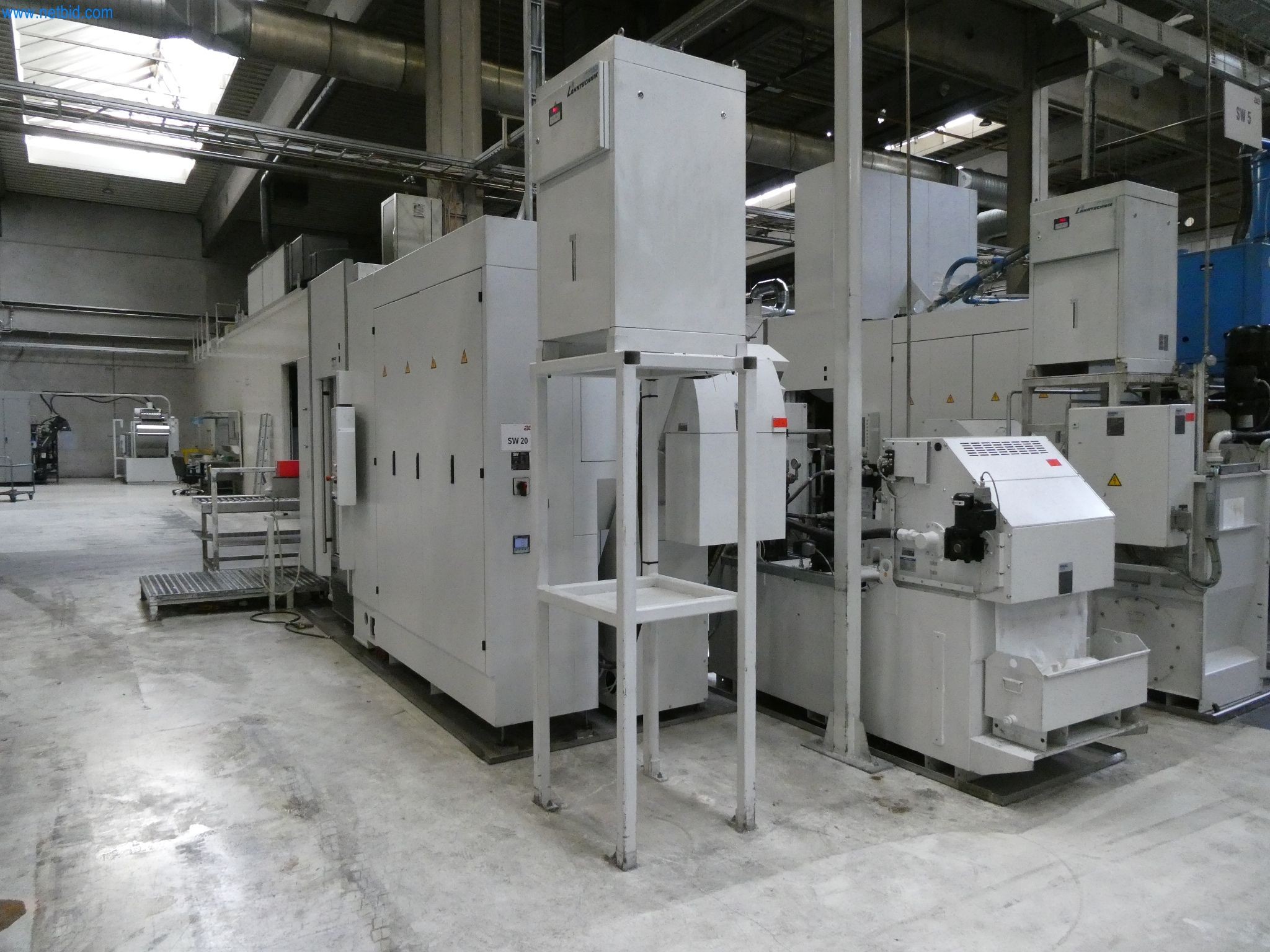 ae group - Melting store, Aluminum die casting machines 6,600 - 35,000 kN, Mechanical processing - PRIVATE TREATY SALE-17