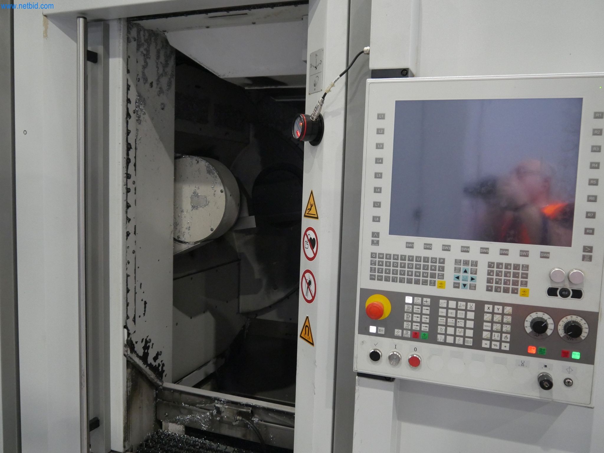 ae group - Melting store, Aluminum die casting machines 6,600 - 35,000 kN, Mechanical processing - PRIVATE TREATY SALE-4