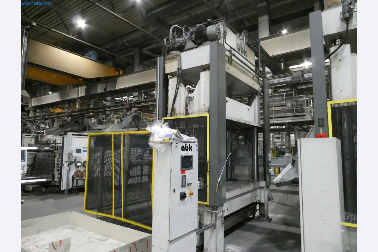 ae group - Melting store, Aluminum die casting machines 6,600 - 35,000 kN, Mechanical processing - PRIVATE TREATY SALE-1