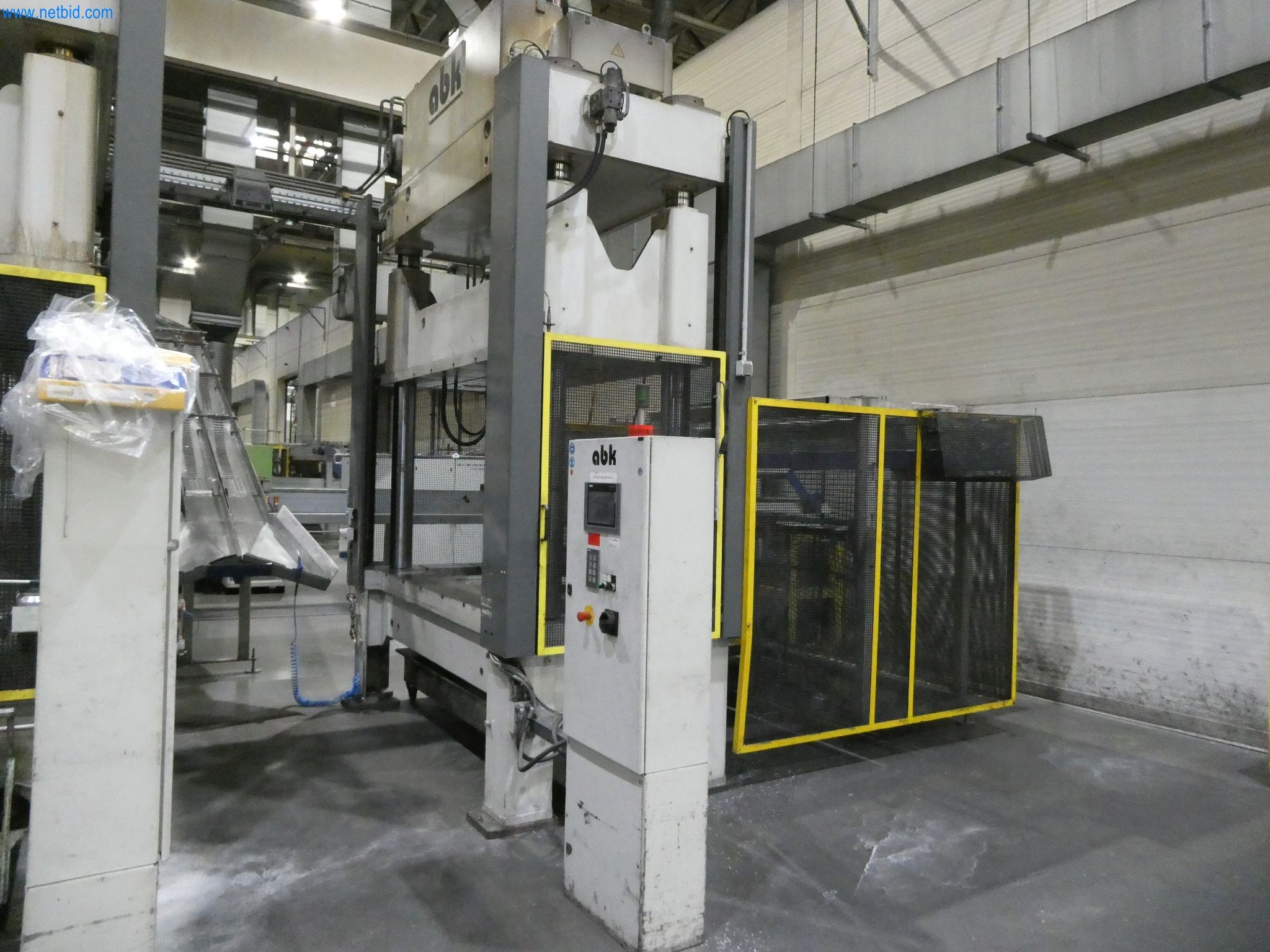 ae group - Melting store, Aluminum die casting machines 6,600 - 35,000 kN, Mechanical processing - PRIVATE TREATY SALE-1