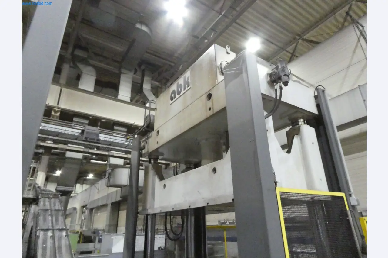 ae group - Melting store, Aluminum die casting machines 6,600 - 35,000 kN, Mechanical processing - PRIVATE TREATY SALE-2