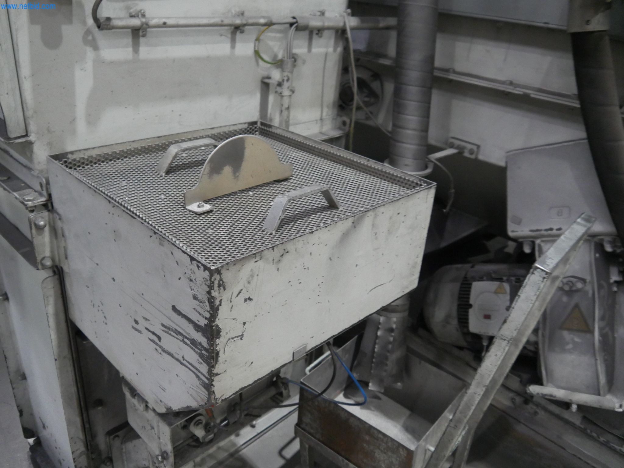 ae group - Melting store, Aluminum die casting machines 6,600 - 35,000 kN, Mechanical processing - PRIVATE TREATY SALE-6