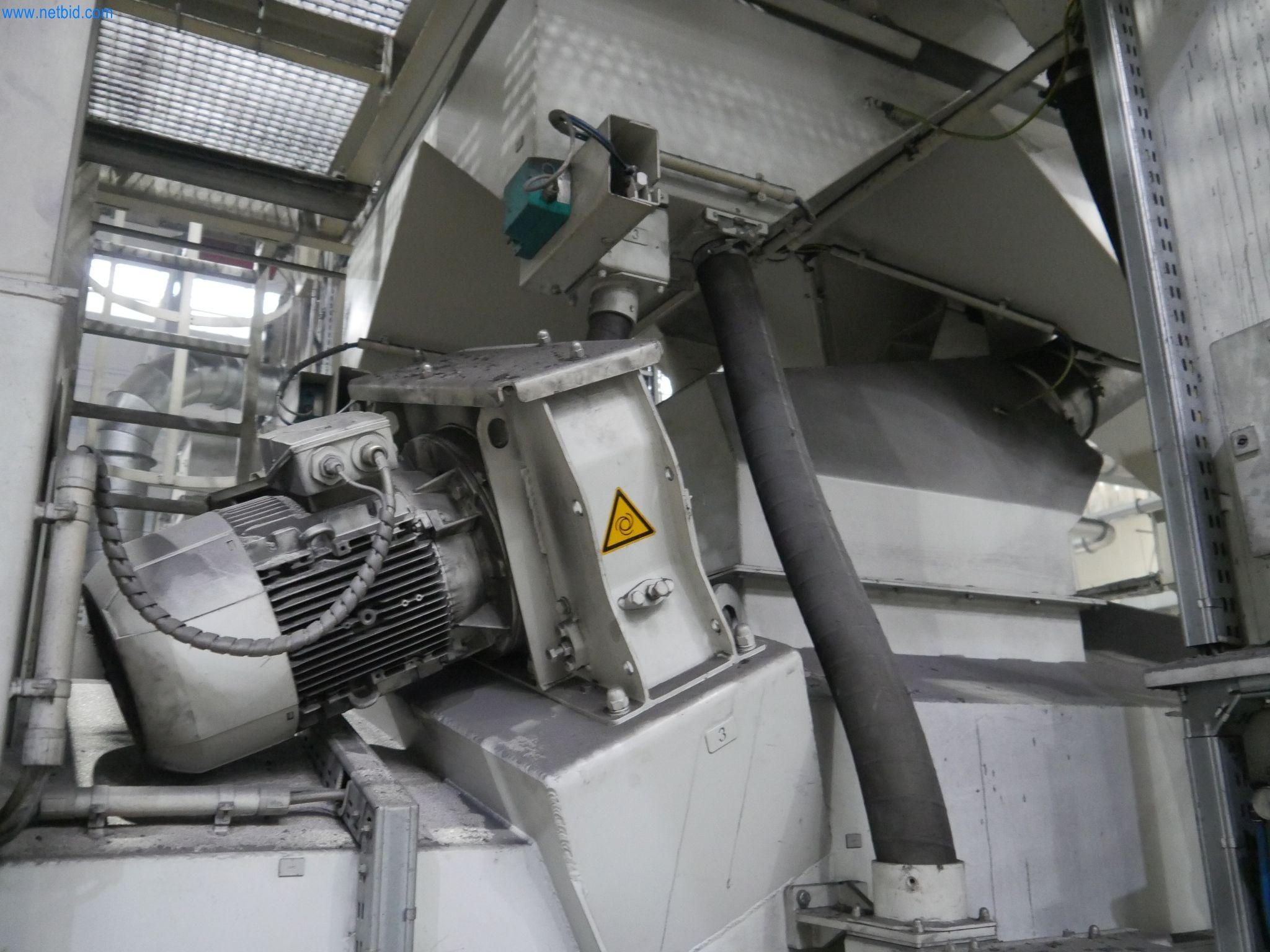 ae group - Melting store, Aluminum die casting machines 6,600 - 35,000 kN, Mechanical processing - PRIVATE TREATY SALE-9
