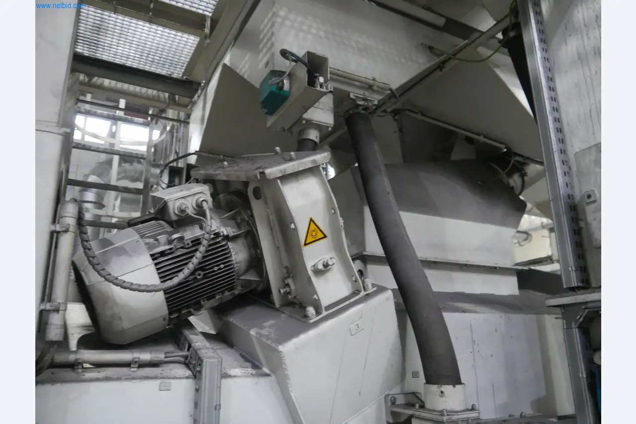 ae group - Melting store, Aluminum die casting machines 6,600 - 35,000 kN, Mechanical processing - PRIVATE TREATY SALE-9
