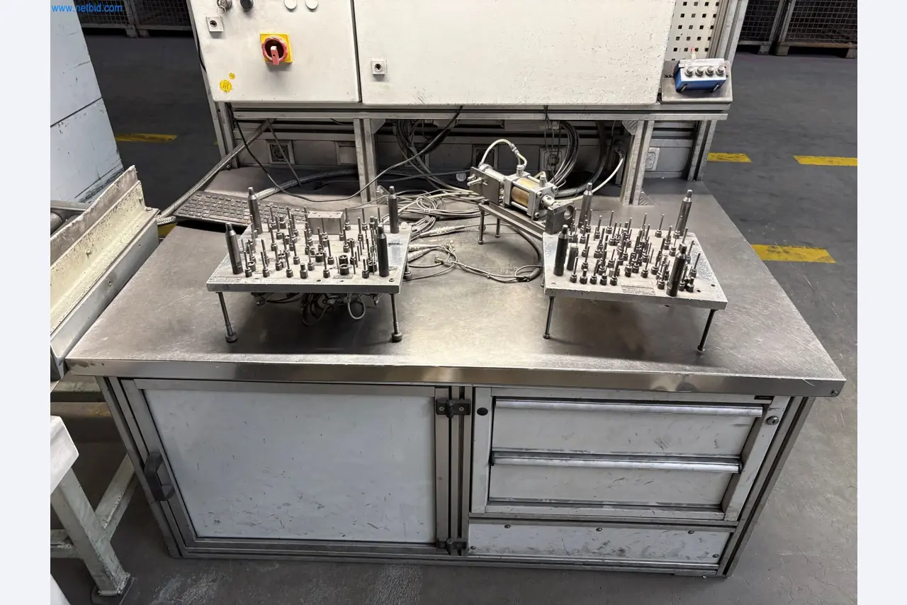 ae group - Anlagen und Maschinen zur Herstellung von Leichtmetall-Druckgusserzeugnissen (Powertrain u. Strukturteile) - AUKTION-3